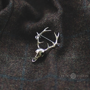 STAG SKULL PIN Brass Pin Brooch, Stag Skull Button, Stag Skull Badge, Stag Detail, Bag Pin, Hat Pin, Vest Pin, Cape Pin Celtic Fusion image 2