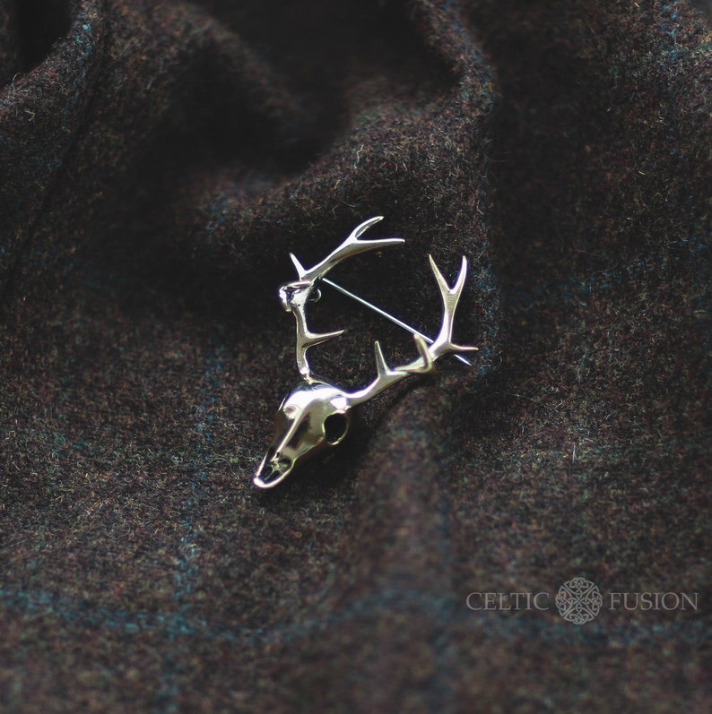 STAG SKULL PIN Brass Pin Brooch, Stag Skull Button, Stag Skull Badge, Stag Detail, Bag Pin, Hat Pin, Vest Pin, Cape Pin Celtic Fusion image 2