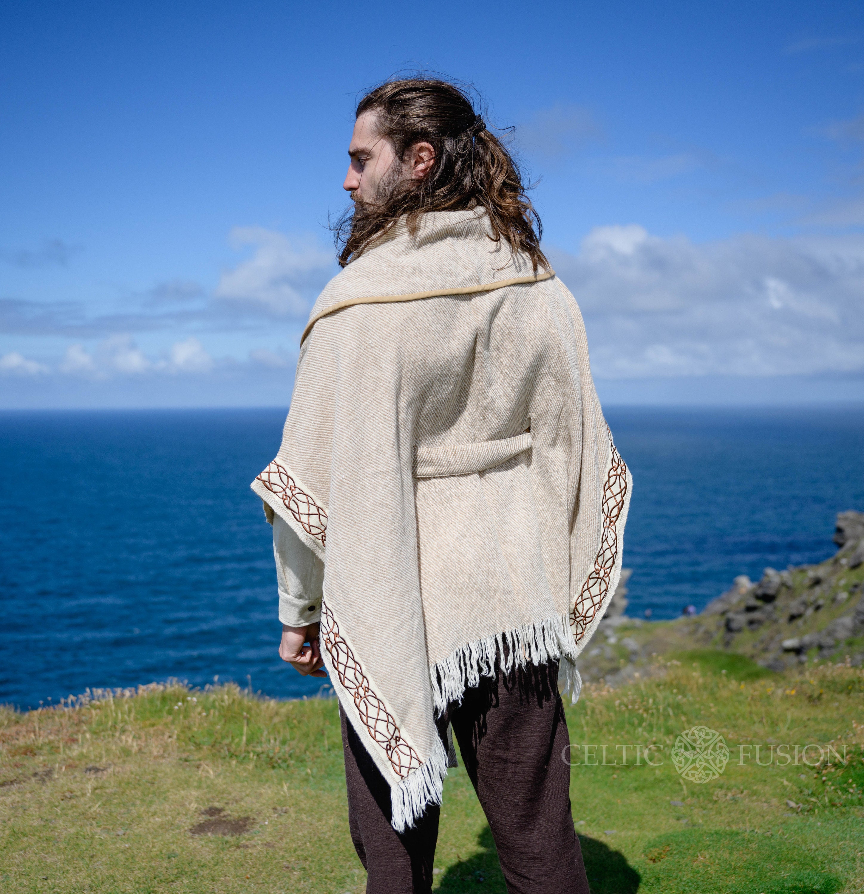 LIGHT WARRIOR CAPE. | Cream Hooded Wool Cloak, Viking Cloak LIGHT WARRIOR CAPE. | Cream Hooded Wool Cloak, Viking Cloak