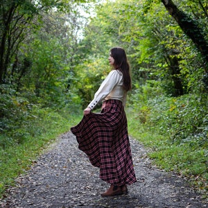 Plaid Maxi Skirt, Full length skirt, victorian skirt, vintage style Plaid skirt, winter skirt,  Fairycore skirt, cottage core fashion