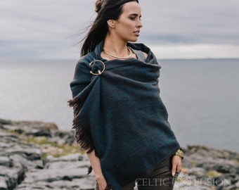 WOLF BROCHE + SJAAL | Turquoise & zwarte handgeweven sjaal, penannulaire stijl broche, Viking sjaal en pin, Keltische sjaal en pin, warm gezellig.