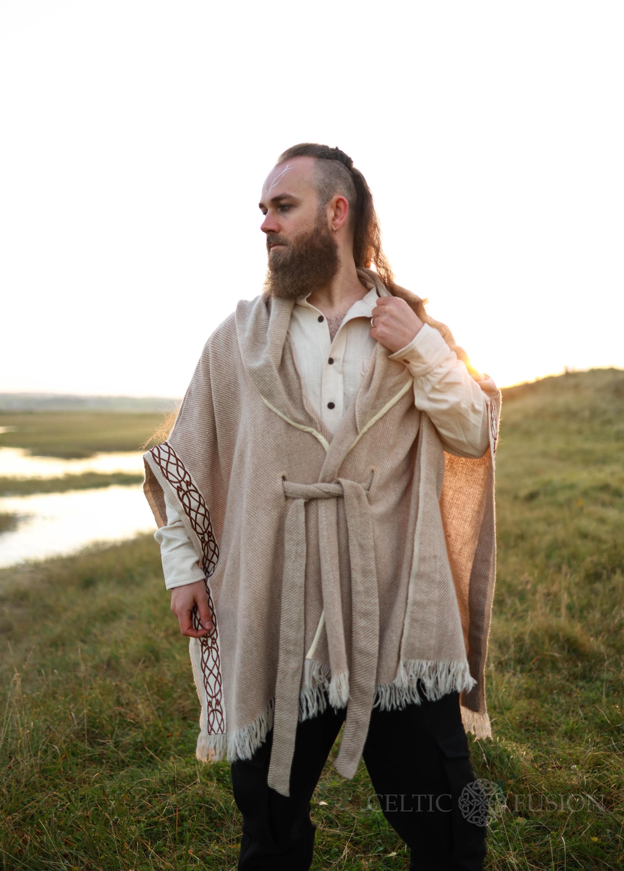 LIGHT WARRIOR CAPE. | Cream Hooded Wool Cloak, Viking Cloak LIGHT WARRIOR CAPE. | Cream Hooded Wool Cloak, Viking Cloak