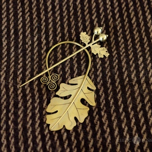 OAK LEAF BROOCH Brass Brooch, Celtic Brooch, Hair Pin, Hat Pin, Shawl Brooch, Scarf Pin, Celtic Accessory, Viking Brooch, Jewellery, Gift image 6