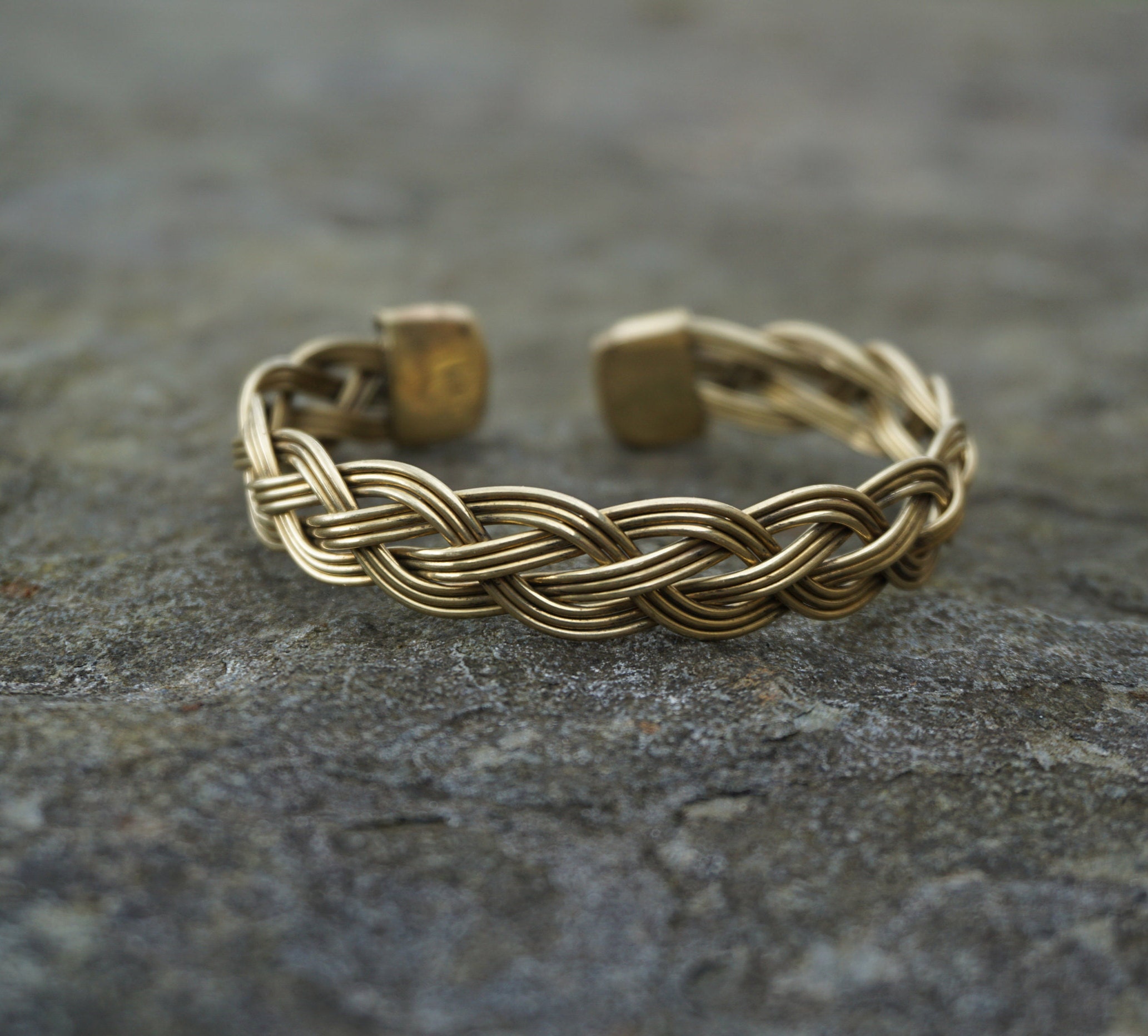 Gold 2024 celtic bracelet