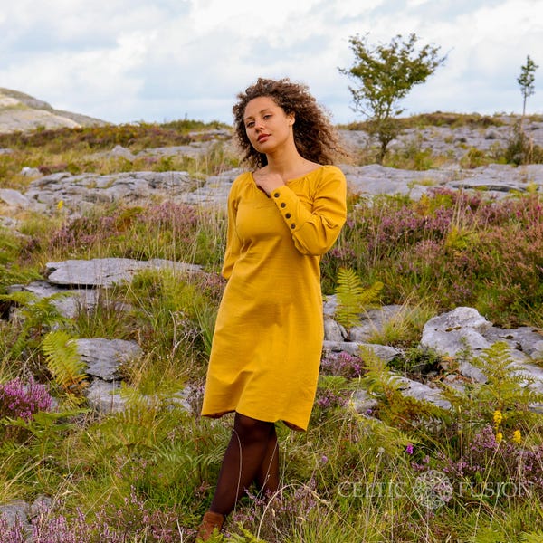 Senffarbene Baumwoll Tunika Kleid: Button Ärmel Renaissance Cottagecore