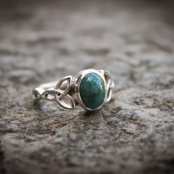 JADE TRINITY RING | Sterling Silver, Celtic Trinity Ring, Celtic Ring, Irish Ring, Celtic Jewellery, Irish Designs | Celtic Fusion