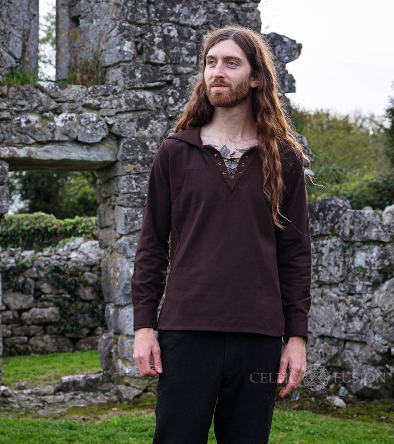 irish clothes for men, mens celtic, celtic men, men’s irish clothing, celtic shirts, irish clothing for men, celtic designers, celtic clothes company, viking tunic