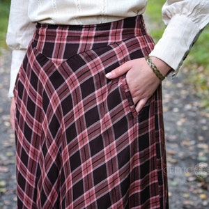 Plaid Maxi Skirt, Full length skirt, victorian skirt, vintage style Plaid skirt, winter skirt,  Fairycore skirt, cottage core fashion
