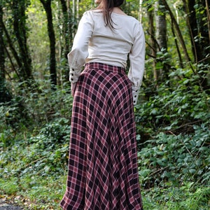 Plaid Maxi Skirt, Full length skirt, victorian skirt, vintage style Plaid skirt, winter skirt,  Fairycore skirt, cottage core fashion