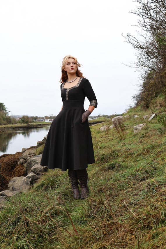 Black Corset Dress: Gothic Midi Dress With Tweed Details & Pockets