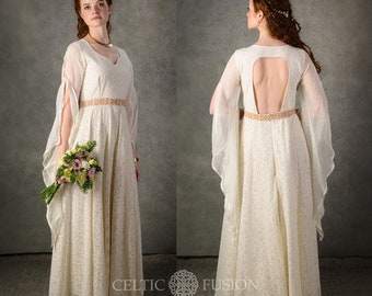 ROBE DE MARIÉE SAOIRSE | Robe de mariée à manches, Celtique, Robes sur mesure, Mariage alternatif, Robe de mariée de conte de fées, Fusion celtique.