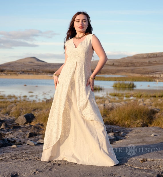 CAOIMHE WEDDING DRESS Rustic Wedding Dress, Natural Wedding Dress, Celtic Wedding  Dress, Custom Made, Pagan, Medieval Dress -  New Zealand