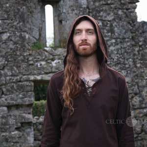 irish clothes for men, mens celtic, celtic men, men’s irish clothing, celtic shirts, irish clothing for men, celtic designers, celtic clothes company, viking tunic