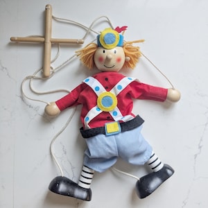 Vintage Wooden Marionette Puppet, Handcrafted Toy Soldier / Clown String Puppet, Wooden Moving Jointed Marionette with Control Bar Retro toy