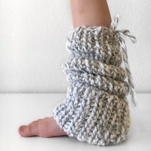 Crochet leg Warmers, Kids winter clothing, Leg warmers, Handmade Crochet, Baby leggings, handmade crochet, Chunky knit, baby gift ideas image 6