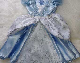 Robe inspirée de Cendrillon : Déguisement personnalisé pour tout-petit, fête d'anniversaire