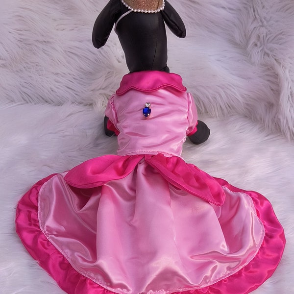 Princess peach inspired Mario Kart halloween costume dog/cat dress  Pet Apparel, Wedding, Flower girl, Pink dress
