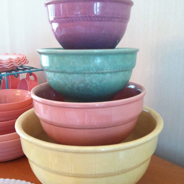 Vintage Old Pastel Pottery Mixing Bowls Set of 4