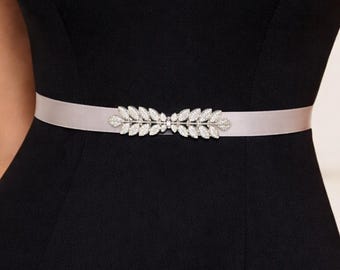 Women's silver elastic grecian leaf waist belt