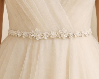 Ivory bridal elastic waist belt, beaded floral lace wedding dress belt Ivory bridal elastic waist belt, beaded floral lace wedding dress belt