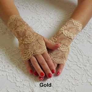 Black short elastic floral lace fingerless gloves Gold