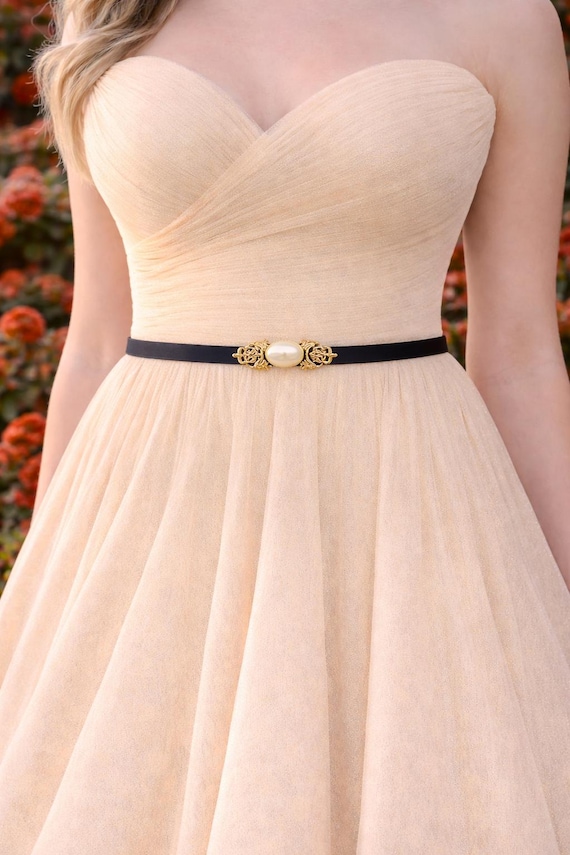 hope and ivy bridesmaid dresses Nyx Plunging Halter Maxi Dress main image 1