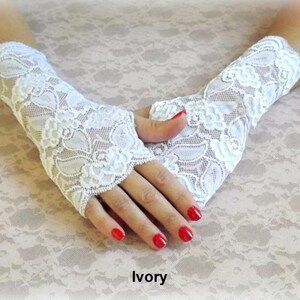 Black short elastic floral lace fingerless gloves Ivory