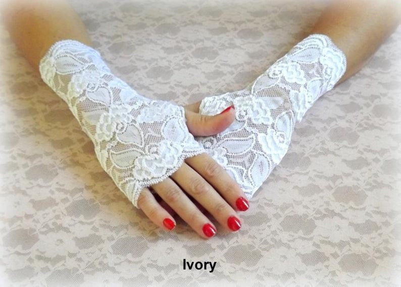Black short elastic floral lace fingerless gloves Ivory