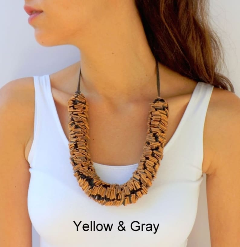 Multicoloured fabric strips necklace Yellow & Gray