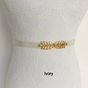 Women's gold elastic grecian leaf waist belt Ivory