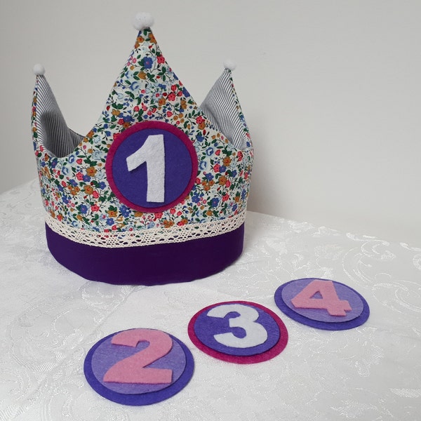 Birthday crown and matching bib First birthday purple vintage flowers lace pompoms girl fabric party
