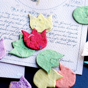 Tulipani di carta con semi e petali - Set di 40 teste di tulipano di carta con fiori selvatici - Lascia che l'amore cresca - Bomboniere ecologiche - Coriandoli piantabili