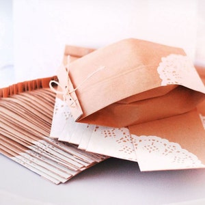 Brown paper gift bag Doily craft paper bags with hemp bow and accordion sides giftwrap favour party bags 20 pcs image 1