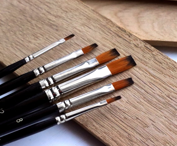 Set of 6 Flat Paint Brushes Sizes 2, 4, 6, 8, 10, 12 Fine Bristle