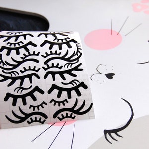 Unicorn eyes - zwarte vinyl unicorn wimpers - set van 30 paar om alles op te lijmen - Unicorn wimpers sticker - vinyl