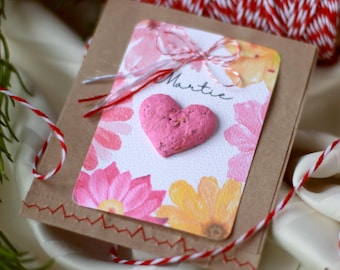 Plantable Wildflower Seed Heart Favors - Personalized Kraft Gift
