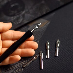 Calligraphy Dip Pen with 5 nibs / Gothic Arabic Handwriting image 4