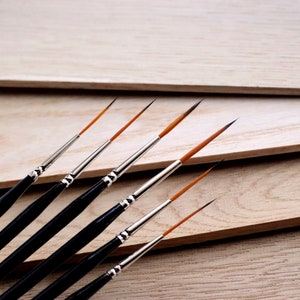 Set of 6 rigger detail long bristle brushes  - sizes  10/0 , 5/0, 3/0, 2/0, 0, 1  - long hair brush for line tracing and glass painting