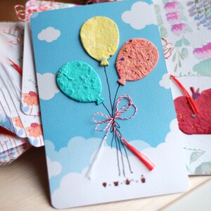Carte postale ballon à planter - Carte écologique Cloud Sky Design qui poussent des fleurs sauvages - Cartes en papier graine - Lot de 4 cartes