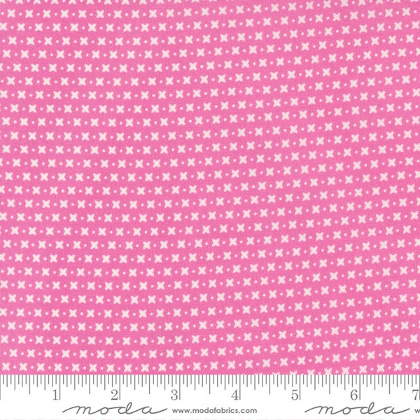 Tiny cross petunia Valentine fabric - Moda Fabrics Sincerely Yours QTR YD