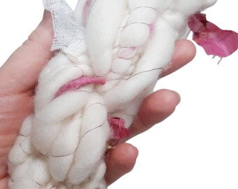Strawberry Milkshake Handspun Art Yarn – (20g)