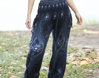 Pantaloni neri Boho da donna, pantaloni harem - Abbigliamento yoga hippie fatto a mano per donna - Comodo abbigliamento da donna a vita alta