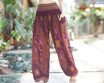 BOHO HAREM PANTS Women - Lounge Flowy Yoga Pants - Hippie Festival Pants with Pockets - Floral baggy Genie Pants