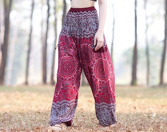 Sweatpants for Women Harem Pants - Smocked Waist Yoga Boho Pants - Lounge Flowy Bottoms - Hippie Summer Pants with Pockets