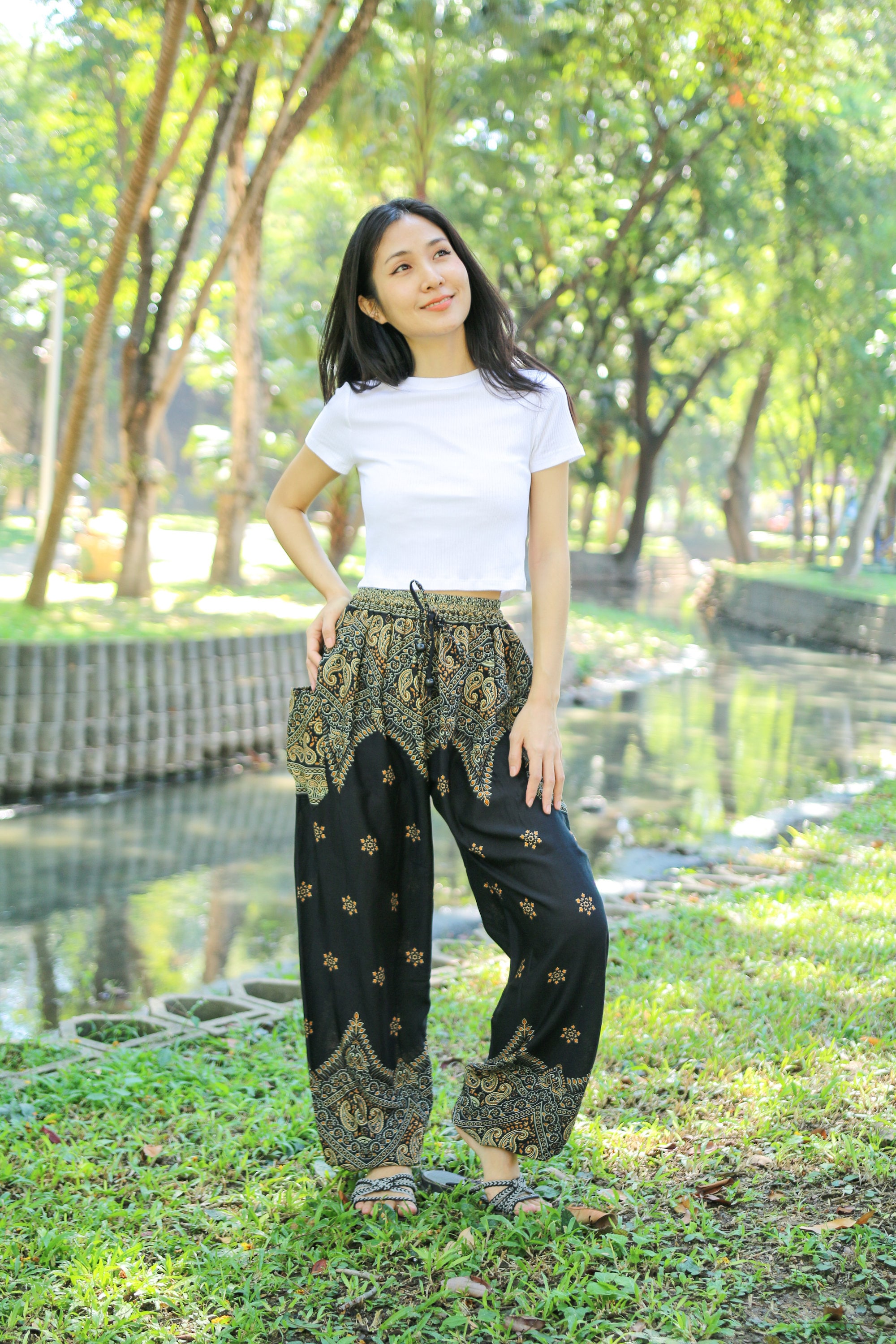 Pantaloni Aladino Yoga Pantaloni da Donna Thai Harem Pantaloni Palazzo con Fiore della Stampa Vita Alta