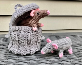 Crochet Rat with trash can