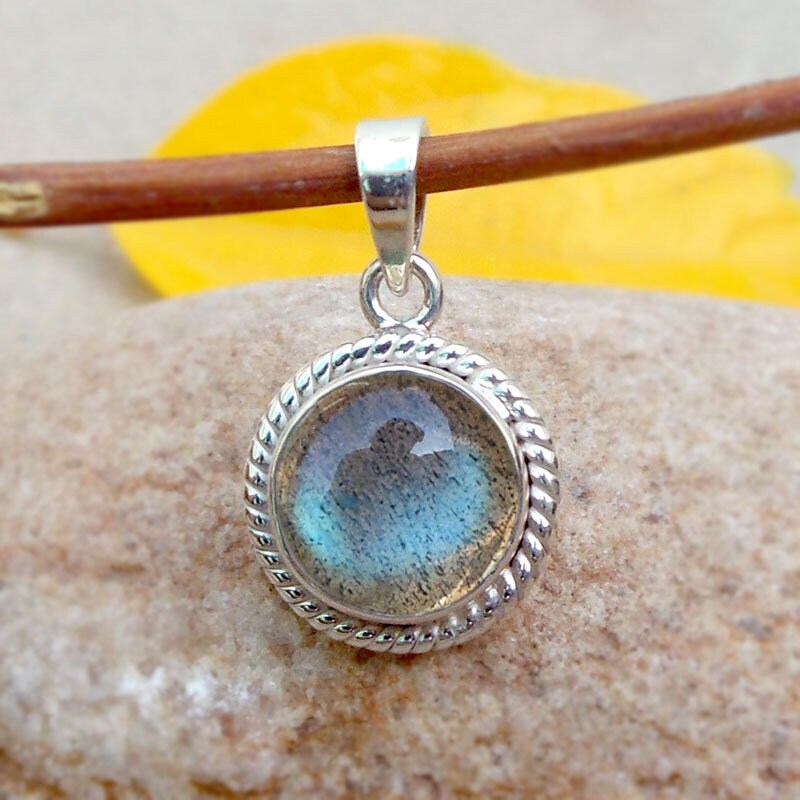 Labradorite Pendant Blue flash Labradorite Round Pendant in Etsy