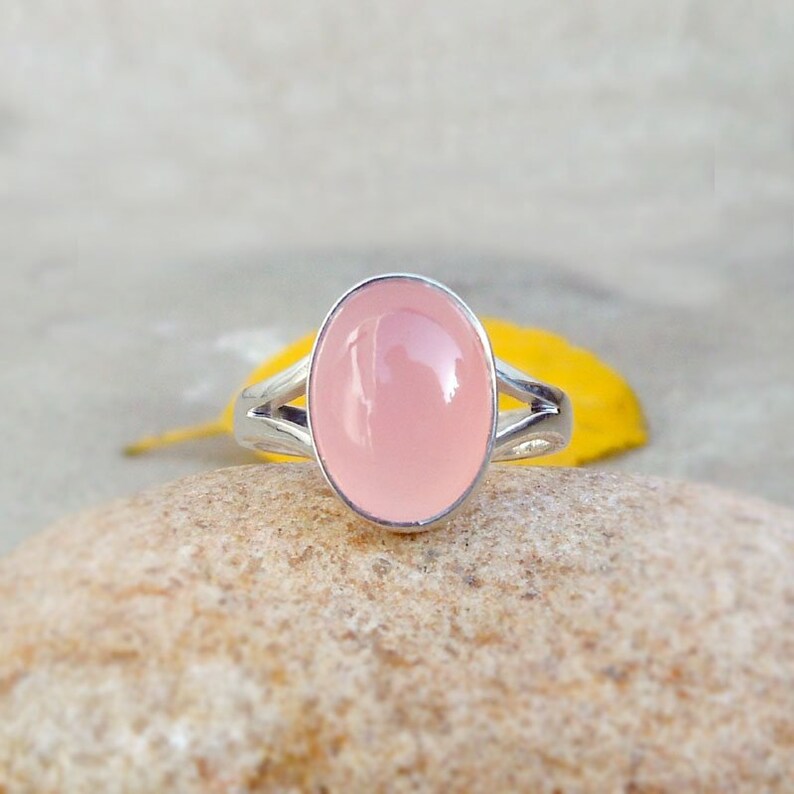 Pink Rose Quartz Ring Simple Ring Gemstone Rings Rose Quartz jewelry 