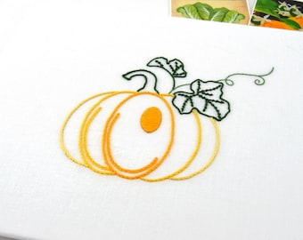 Pumpkin embroidery pattern for harvest tables and Halloween