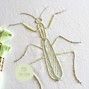 Anatomical Mantis, a lifelike embroidery pattern for a praying mantis stick insect